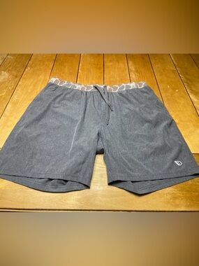 BURLEBO Athletic Short Grizzly Gray with Deer Camo Liner Size XL with 7” Inseam